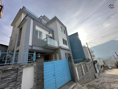 Bungalow House for Sale